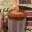 Foto de MICHELADA 1/2 LT. CON CAMARÓN