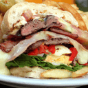 Foto de CHIVITO COMUN AL PAN CON FRITAS