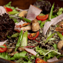 Foto de ENSALADA DE QUINUA CON JAMON DE PIERNA 
