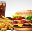 Foto de COMBO DE HAMBURGUESA SENCILLA