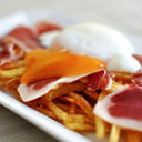 Foto de Huevos Rotos Con Patatas y Jamon