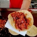 Foto de taco chorizo rojo