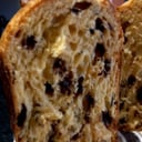 Foto de Panettone Cioccolato Nero e Bianco (Chispas de Chocolate Semi Amargo y Chocolate Blanco) de 500grs