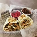 Foto de burrito mar y tierra