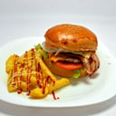 Foto de Hamburguesa mixta con huevo - H003