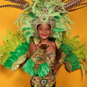 Foto de NIÑA VERDE CON NEGRO