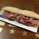Foto de LOS SECRETOS ( pollo con beicon )
