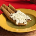 Foto de FLAUTAS AHOGADAS DE RES, POLLO Ó QUESO