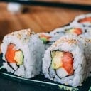 Foto de Sushi Salmon Roll