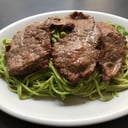 Foto de TALLARINES VERDES C/ BISTEC