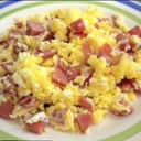Foto de HUEVOS REVUELTOS CON JAMON,SALCHICHA o CHORIZO
