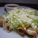 Foto de TACOS DORADOS DE JAMON o POLLO