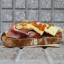 Foto de Crudo y gruyere Toast