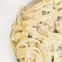 Foto de FETUCCINI EN SALSA ALFREDO