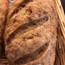 Foto de Hogaza Integral Tomate Albahaca