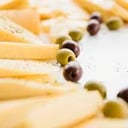 Foto de Queso y aceitunas