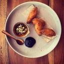 Foto de Croquetas de trucha curada