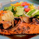 Foto de Salmón a las finas hierbas