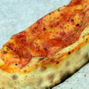 Foto de CALZON DE JAMON Y MUZZARELLA