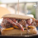 Foto de Chicarrón de cerdo (Pan Ciabatta)