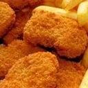 Foto de 1) Patitas de pollo + papas fritas + Coca lata x 310cc. + helado Arcor