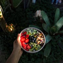 Foto de Yogurt con fruta y granola.