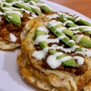 Foto de MOLLETES CON CHICHARRON