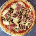 Foto de Prosciutto e funghi