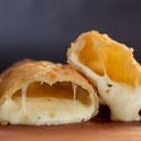 Foto de Empanadas de queso (3 unidades)