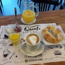 Foto de Desayuno C/Medias Lunas