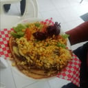 Foto de Crepes o Waffle con Pernil de Cerdo