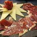 Foto de Tabla de jamón y queso ibérico 