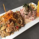 Foto de cebiche + chaufa de mariscos