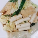 Foto de Ganjang Tteokbokki (酱油 辣炒年糕) 간장떡볶이