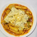 Foto de Tteokbokki con queso (起司辣炒年糕) 치즈떡볶이