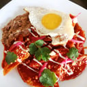 Foto de Chilaquiles rojos