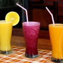 Foto de Jugos de Mandarina, Naranja y Mora