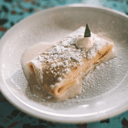 Foto de PANQUEQUE CON DULCE DE LECHE Y CREMA