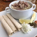 Foto de Pozole blanco de 1/2lt ( solo jueves , viernes, sábado) 