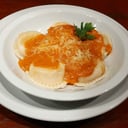 Foto de Sorrentinos de Salmón con Salsa Mixta