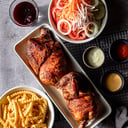 Foto de 1 pollo + papas + ensalada 