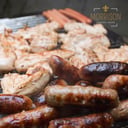 Foto de Parrillada de carne (churrasco, panceta, longaniza, chorizo, morcilla)