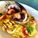 Foto de Risotto al azafrán con frutos del mar