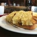 Foto de MEDIA TOSTADA TORTILLA DE PATATAS