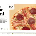Foto de PIZZA PEPERONI, tomate, gouda, mozzarella, bacón, peperoni, orégano