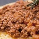 Foto de polenta bolognesa