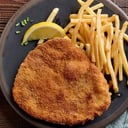 Foto de Milanesa al plato con fritas o pure