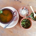 Foto de Caldo de gallina de rancho (2pzas retazo y maciza)