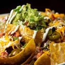 Foto de Nachos con Queso, Carne y Guacamole