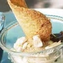 Foto de Helado de turrón con teja de almendras